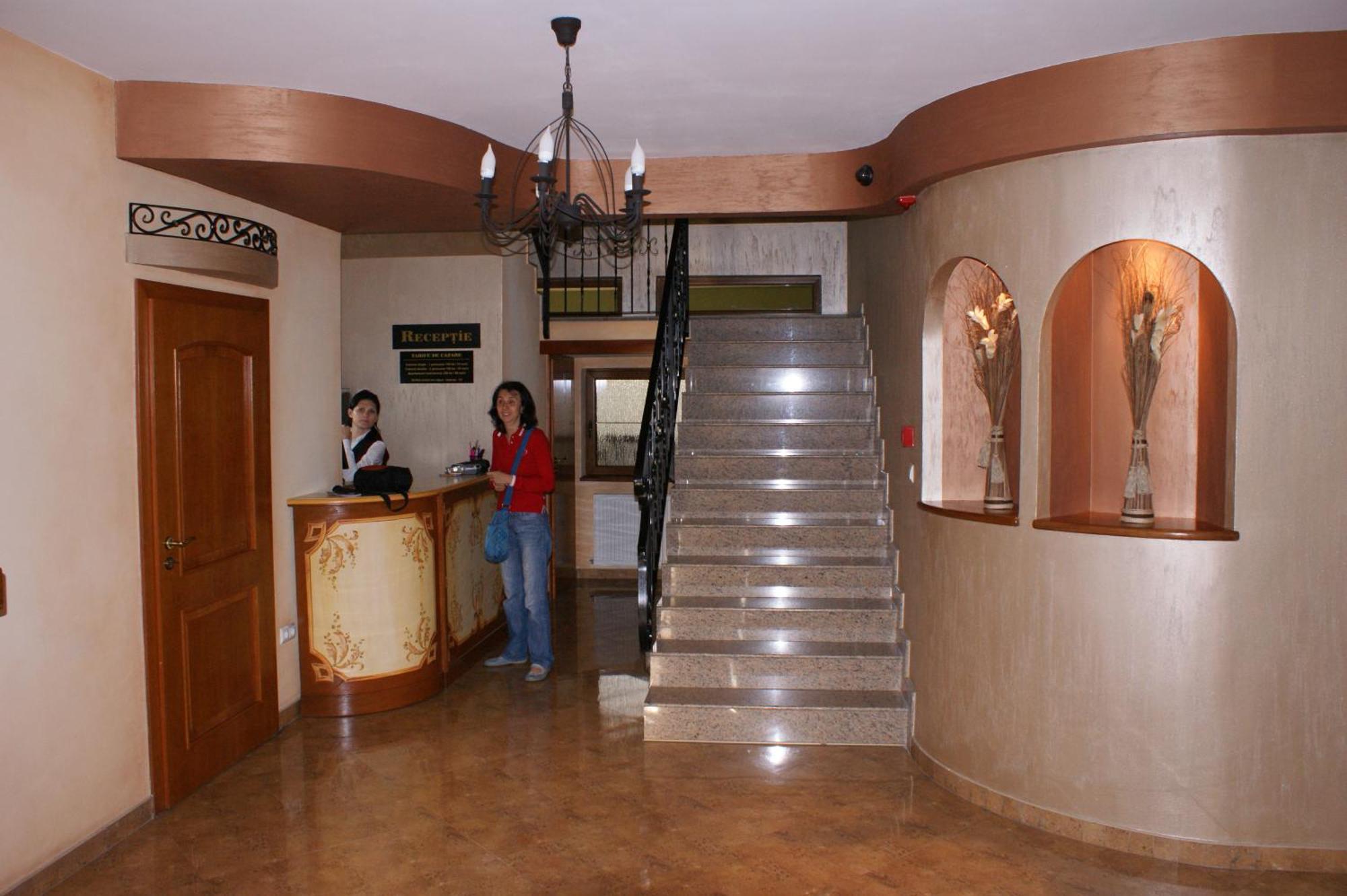 Pensiunea Normandia Timisoara Exterior photo